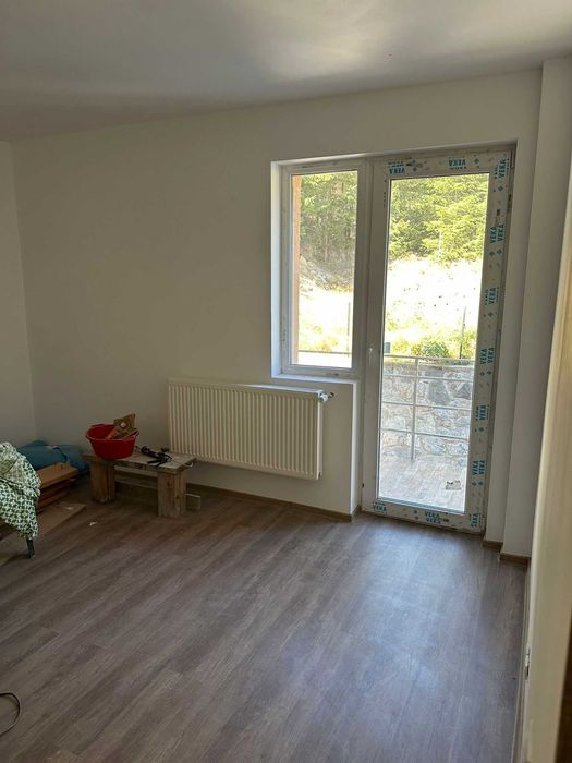 vand vila turistica statiunea muntele  baisorii