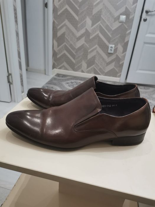 Мужские кожаные туфли