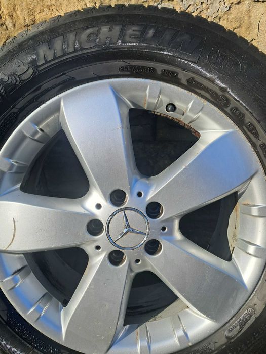 Летни гуми с джанти за Мерцедес