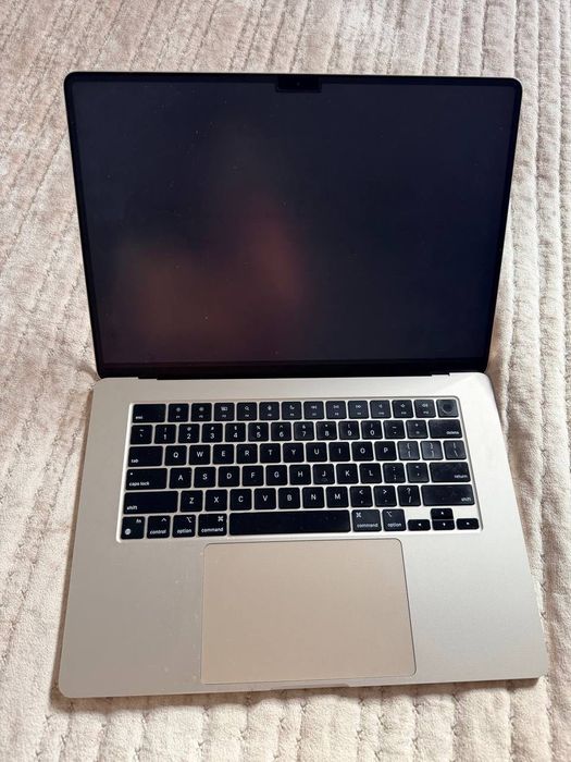 MacBook Air 15 м2 2003, Куплен был в Америке  в официальном магазине