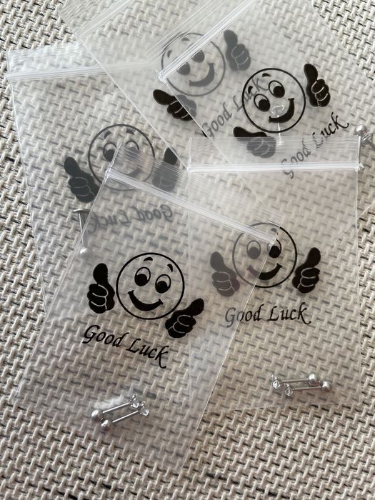 Обеци от медицинска стомана