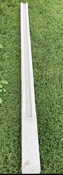 Placi pentru gard din beton