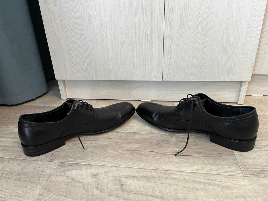 туфли из натуральной кожи.