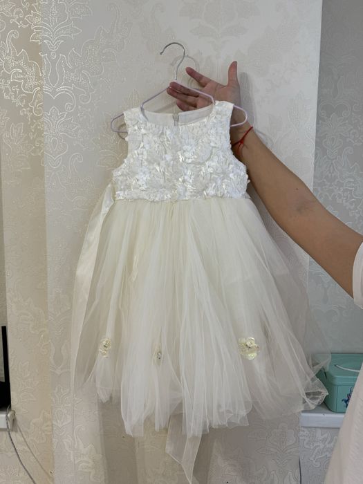 Детское платье на 3-4 года