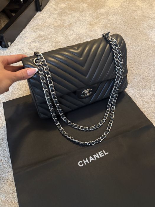 Чанта Chanel / Обувки Loro Piana