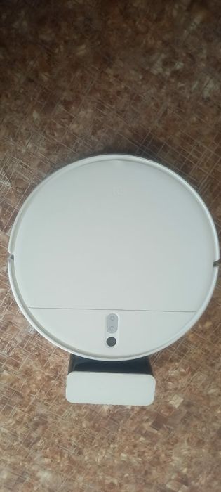 Продам робот пылесос