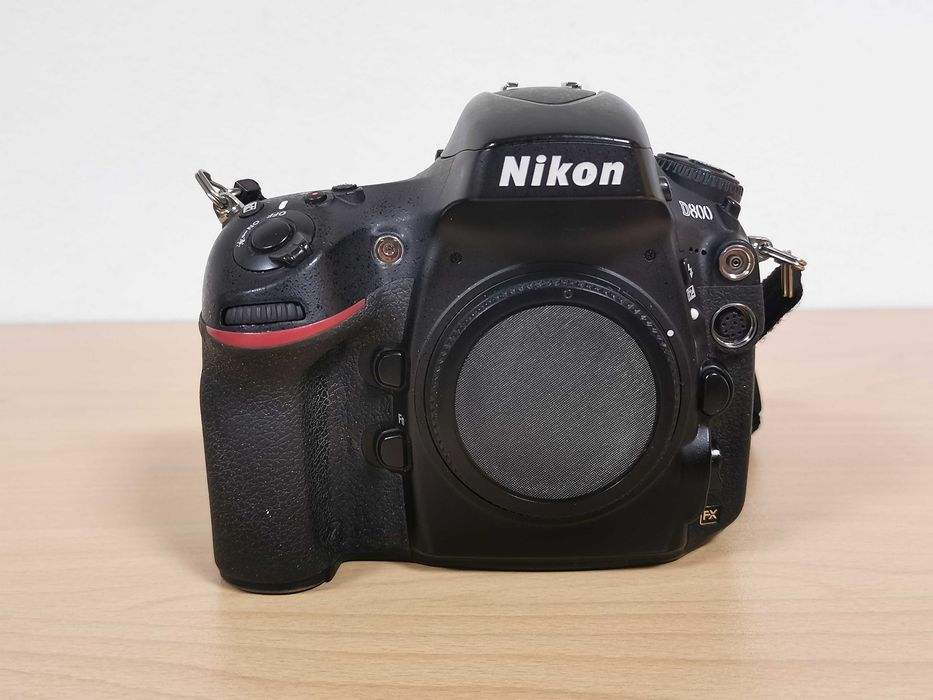 Nikon D800 професионален фотоапарат с 36.3MP Full Frame матрица