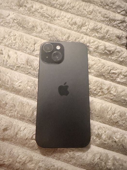 Vând iphone 15 stare foarte buna!!