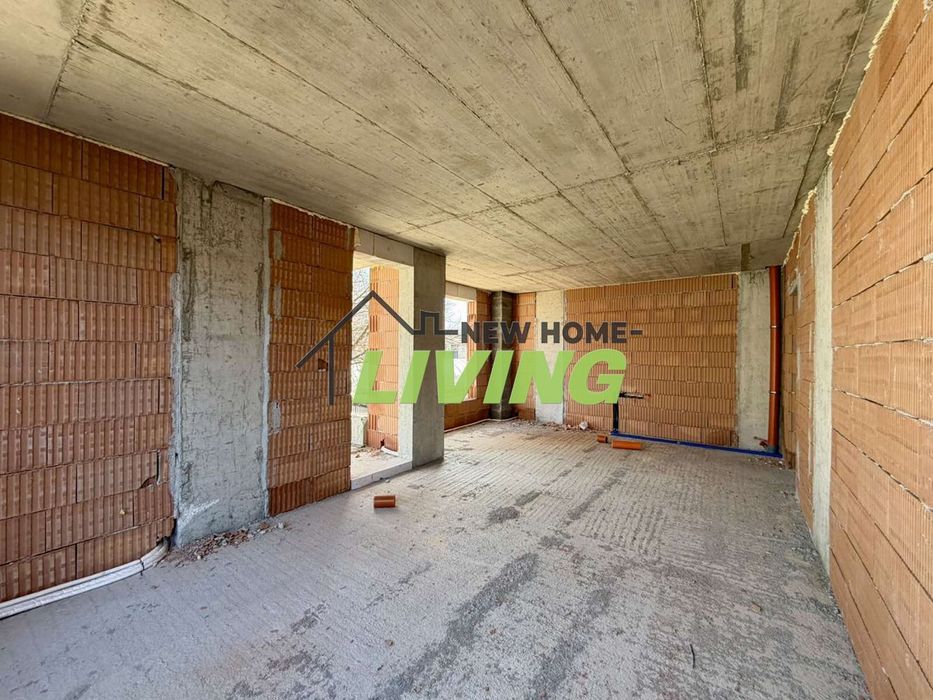 Продава се Тристаен апартамент в Пловдив, Тракия - 111 кв.м за 638 €/кв.м - Снимка #2
