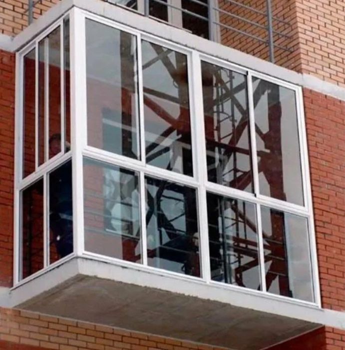 Окна из алюминия и пластика