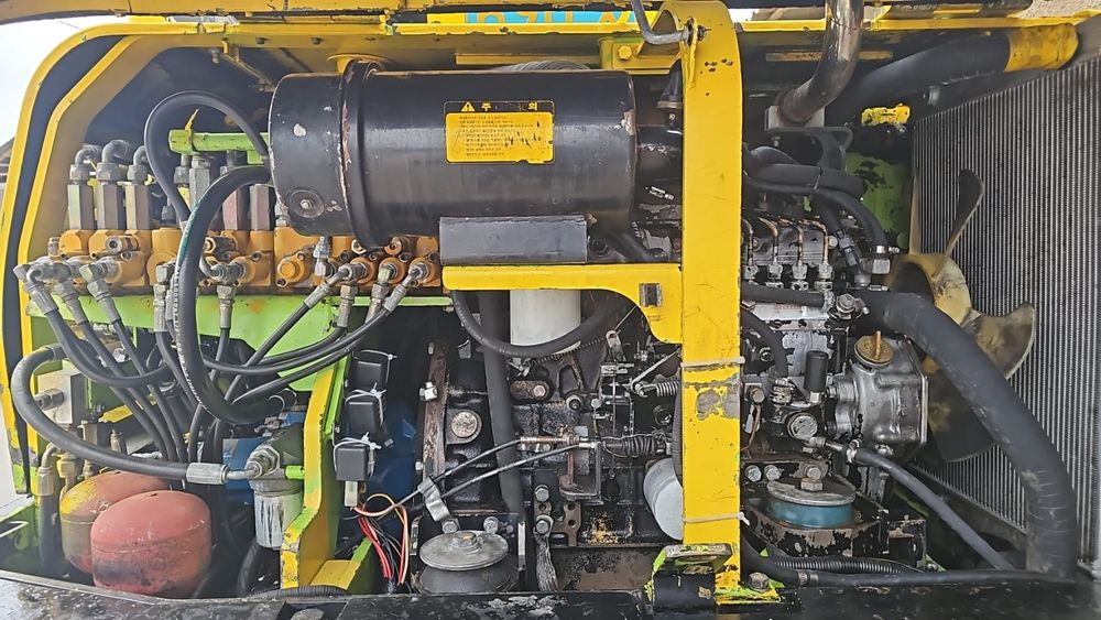 Колёсный экскаватор