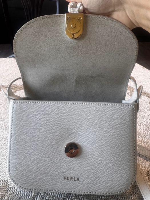 Furla чанта естествена кожа