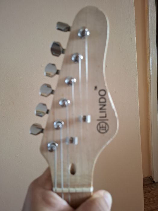 Електрическа китара LINDO