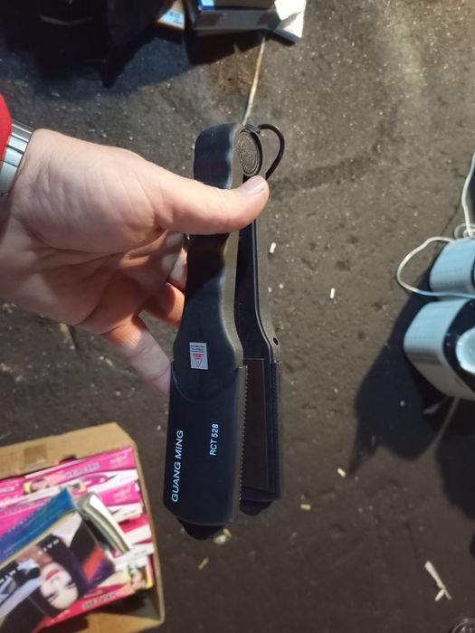 Преси за коса на едро