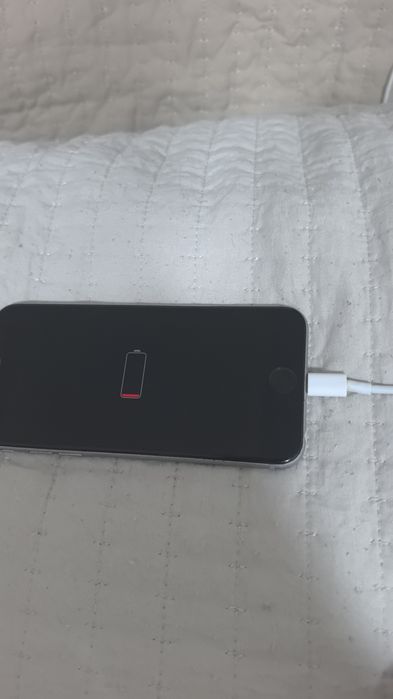 iPhone 6 64GB полностью исправен
