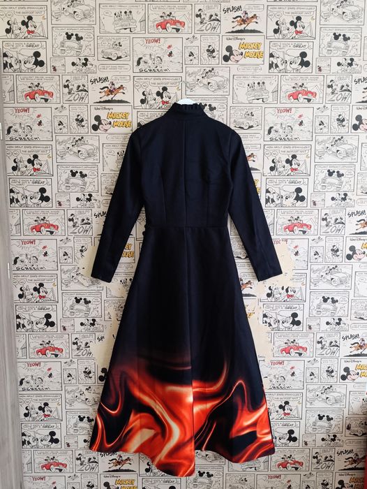 Красива дълга рокля