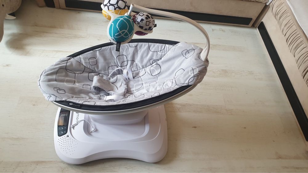 Детска лйлка MamaRoo