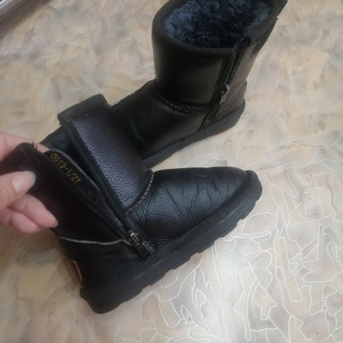 Продам детские уги кожанные, 27 размер