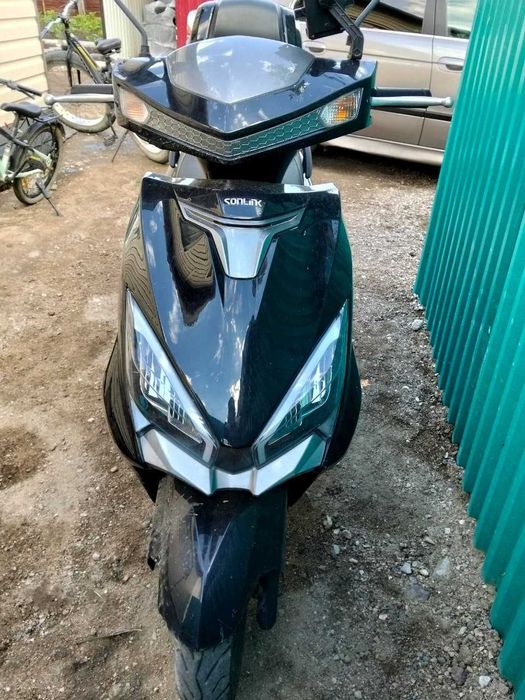продам скутер 125 кубов