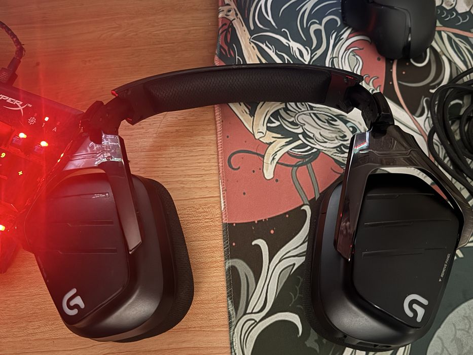 Наушники Logitech
