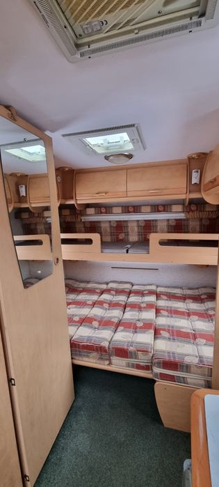 Rulota Bailey 2005 -5 locuri- 2 zone cu cort mare și Mover