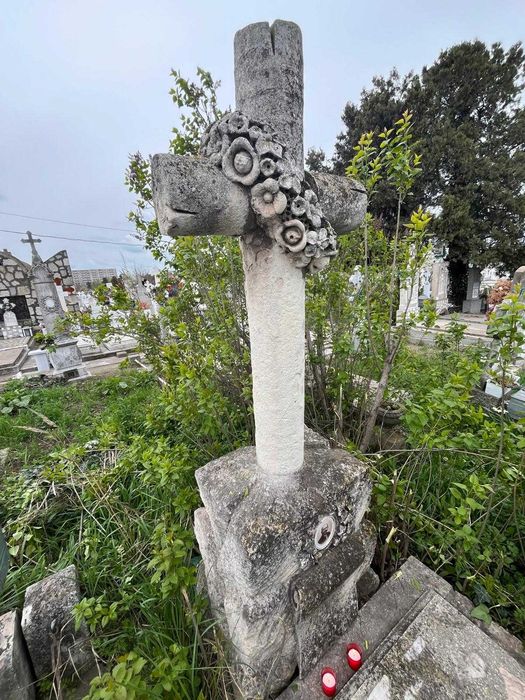 loc veci Cimitirul Central Constanta