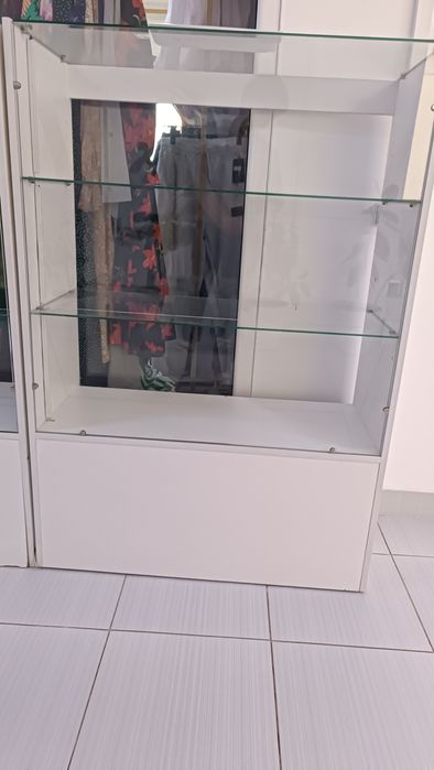 Продаю торговое оборудование