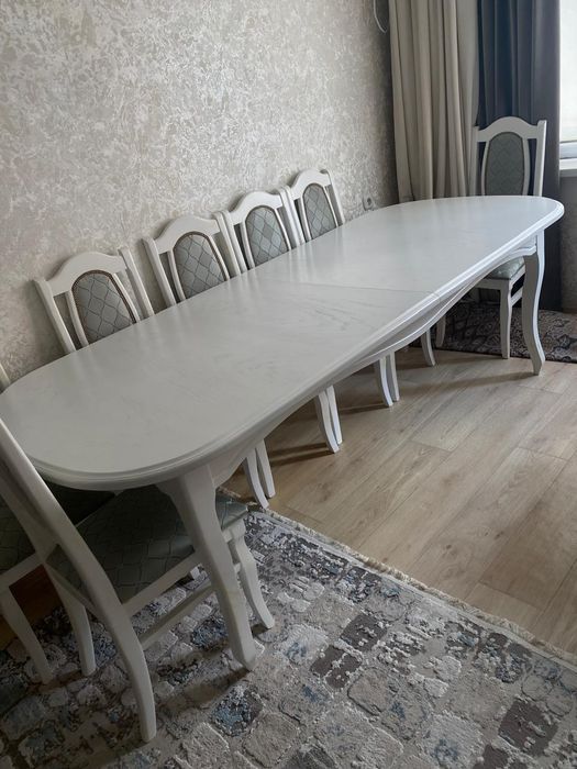 Продаётся Огромный Белый  стол