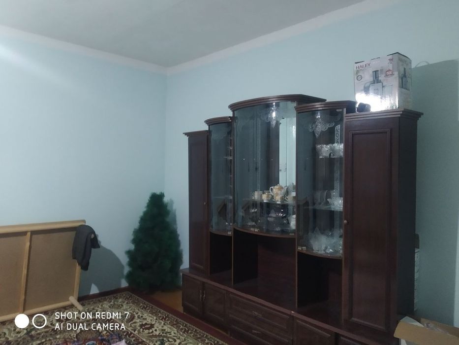 Ассалом алекум Сирдарё Собир Рахимовда 6 сотихлик уй сотилади