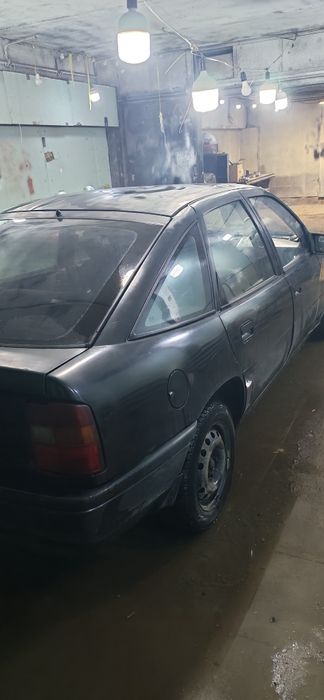 Продам Опель Вектра