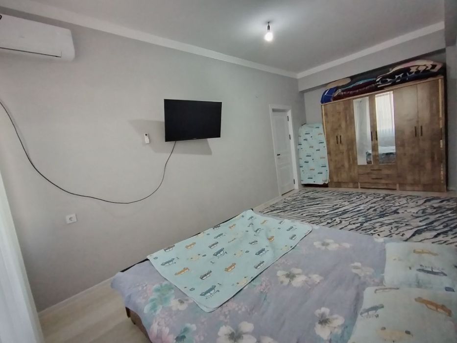 Shoshiling Zudlik bilan arzonladi. 3 xonali kvartira