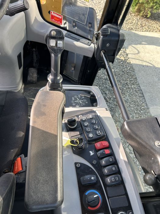 Incarcator frontal Caterpillar 908M