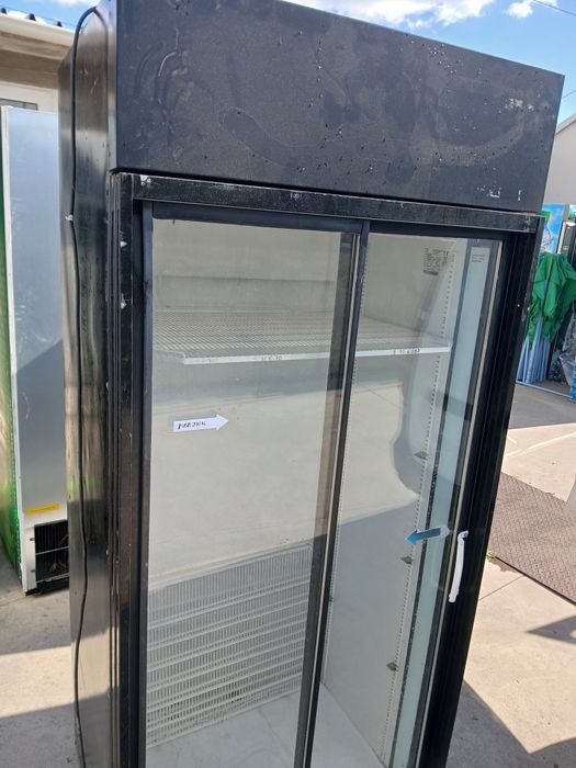 Хладилна витрина