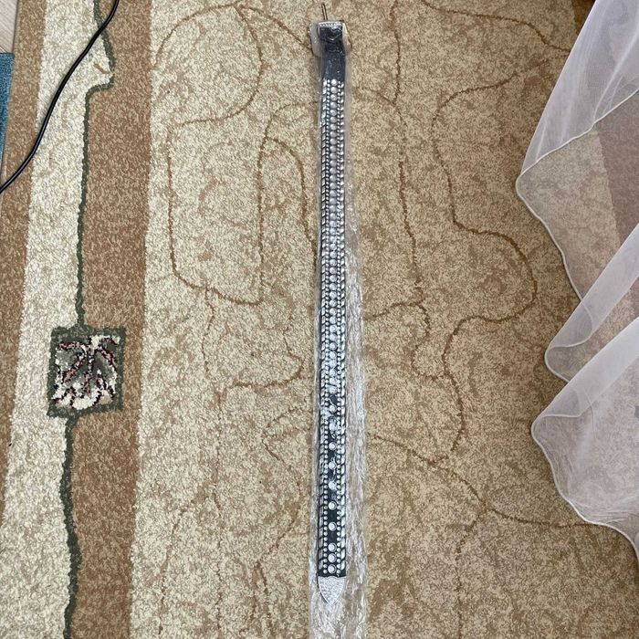 Ремень кожаный со стразами