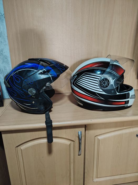 Продам шлем для скутера