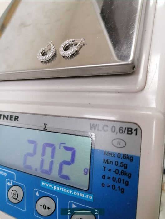 Vand cercei rotunzi /creole mici aur alb cu zirconii