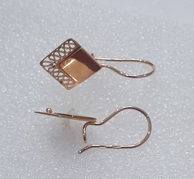 Серьги    платочек.