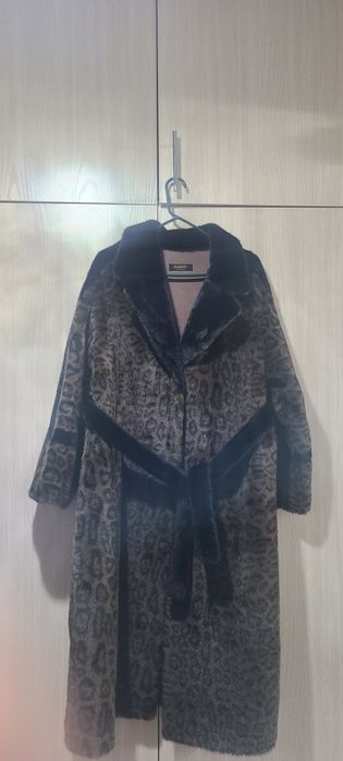 Шуба женская тигровая