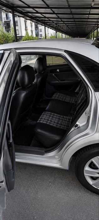 Chevrolet gentra 2015