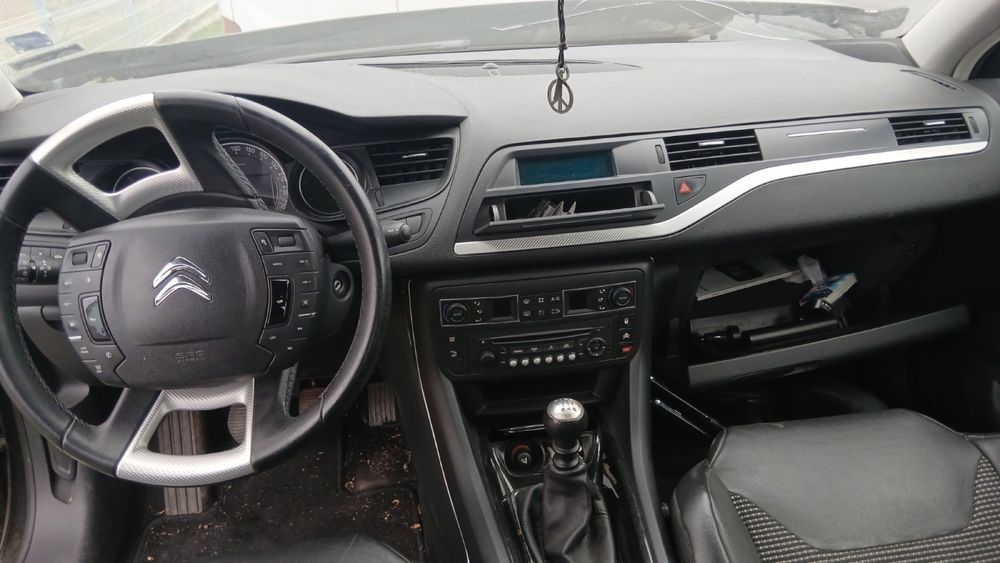 Продава се само на части Citroen C5 2.0 hdi