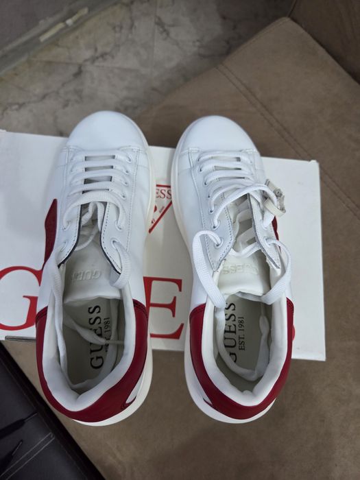 Сникърси GUESS  ест.кожа