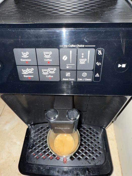 Кафемашина Филипс 1200 в гаранция