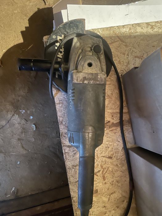 Продам балгарку (макита)