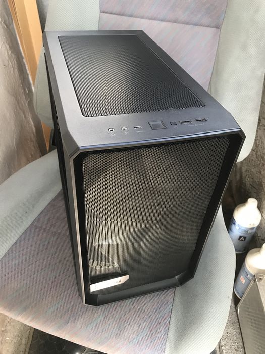 Кутия за компютър Fractal design Meshify nano2 ITX