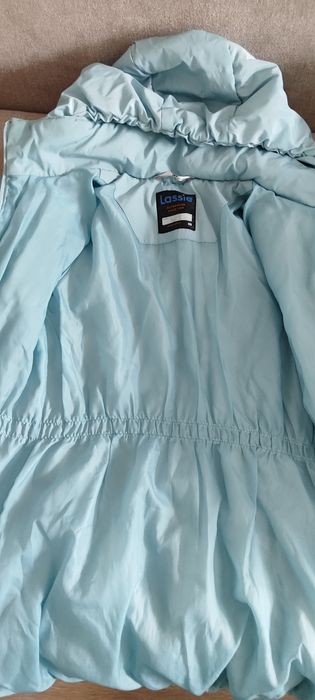 Куртка на девочку ростом 140 см