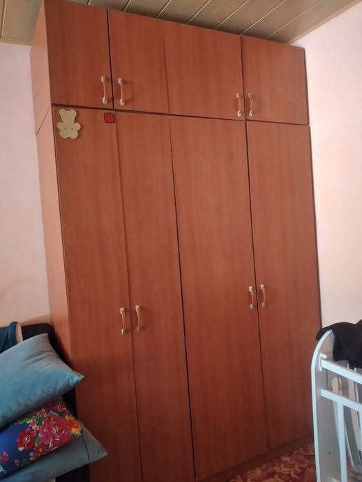 Продаётся огромный )) шифонер