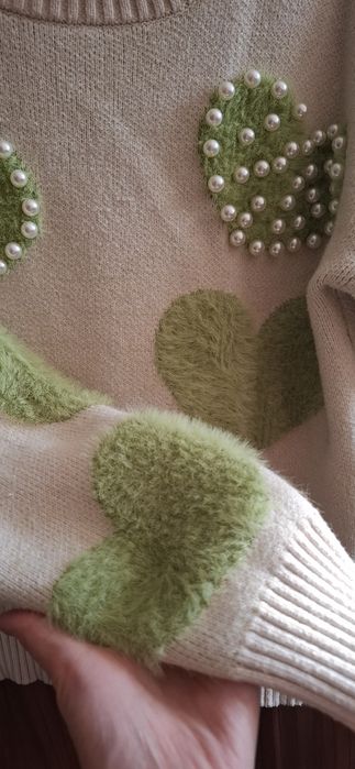 Свитер женские новые