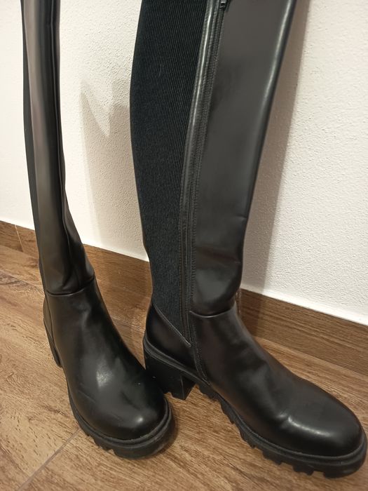 Cizme negre lungi -marime 40