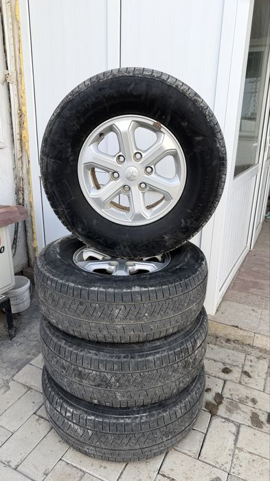 265/70/16 в сборе