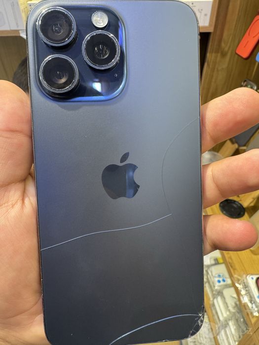 15 pro max 1Terabaytli 600$